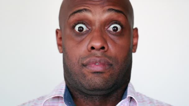 Black Man Shock Reaction Mixed Race Person Surprised Unbelievable Horror — Stock video