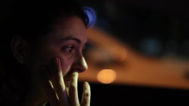 Woman Driving Night Pensive Profile Female Driver City Thoughtful Girl — Wideo stockowe