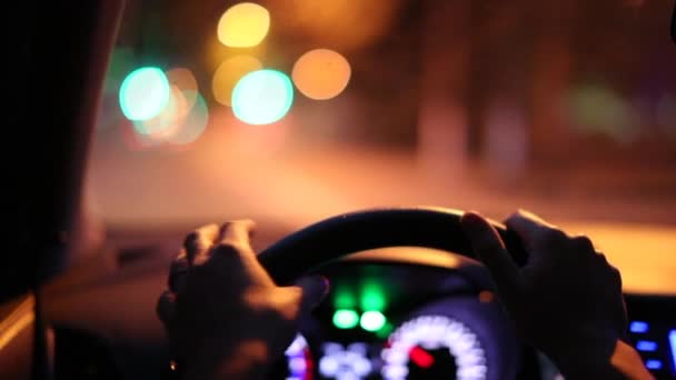 Woman Driving Night Pov Holding Steering Wheel — ストック動画
