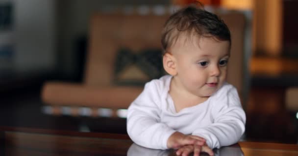 Happy Toddler Boy Standing Table Joyful Infant Baby Hitting Table — Vídeo de stock