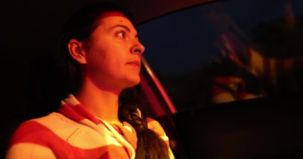 Woman Driving Waiting Red Light Traffic Night — Vídeos de Stock