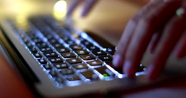 Person Hands Typing Laptop Computer Keyboard Night Writing — Stockvideo