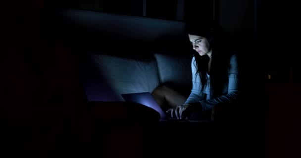 Woman Using Laptop Screen Alone Night — Wideo stockowe