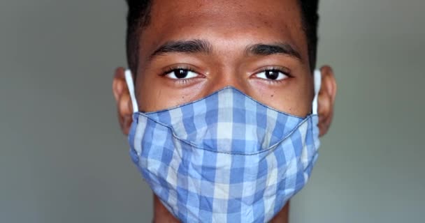 Young Black Man Takes Covid Face Mask — Video