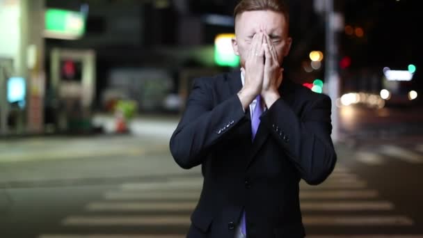 Worried Business Man Walking City Night Frustrated Anxious Person Feeling — Video Stock