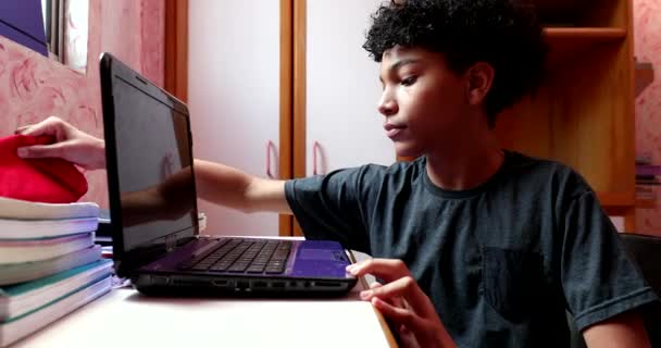 Child Sitting Desk Opens Laptop Turns Computer Preparing Homework Online — Αρχείο Βίντεο