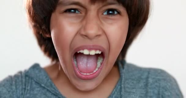 Upset Child Screaming Mixed Race Kid Yelling Roaring Camera Close — Stok video