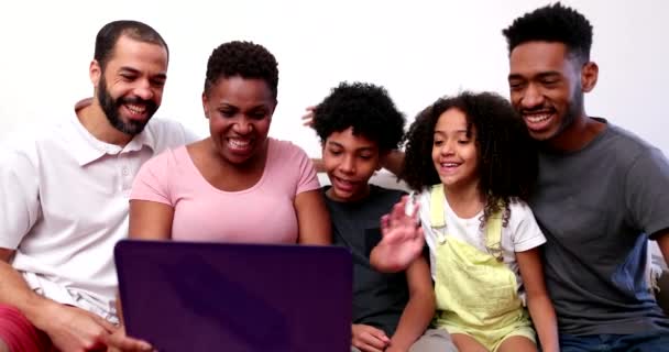 African Interracial Family Speaking Video Conference Relatives Laptop Webcam — ストック動画