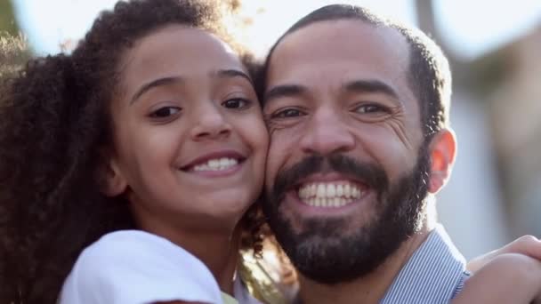 Father Daughter Smiling Camera Mixed Race Ethnically Diverse Parent Child — Stock videók