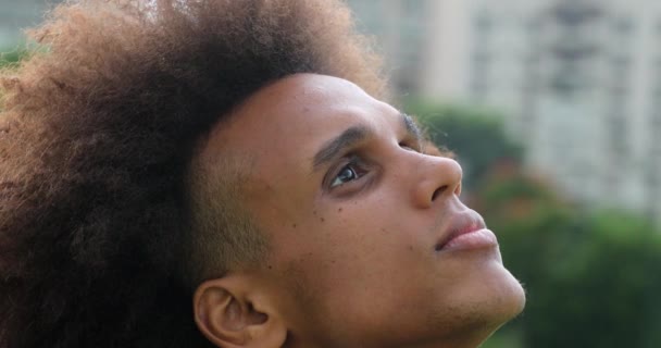 Young African Black Man Opening Eyes Looking Sky Feeling Happy — Vídeos de Stock