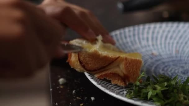 Hands Putting Jelly Top Bread — Vídeo de Stock
