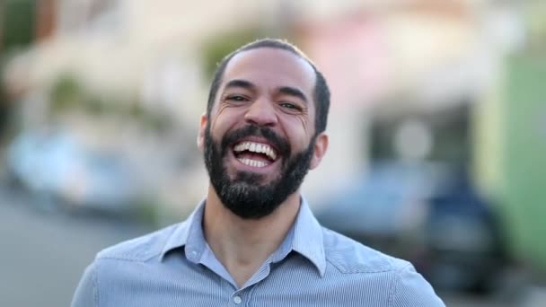 Happy Man Smiling Laughing Portrait Person 40S — Stock videók