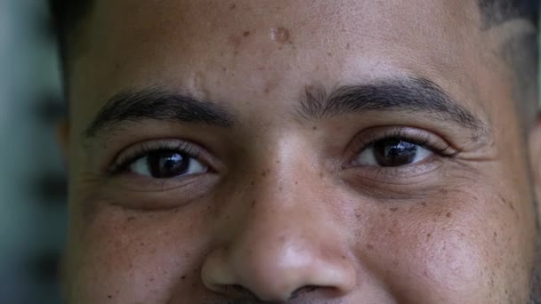 Hispanic Man Eyes Close Casual Person Looking Camera — Videoclip de stoc