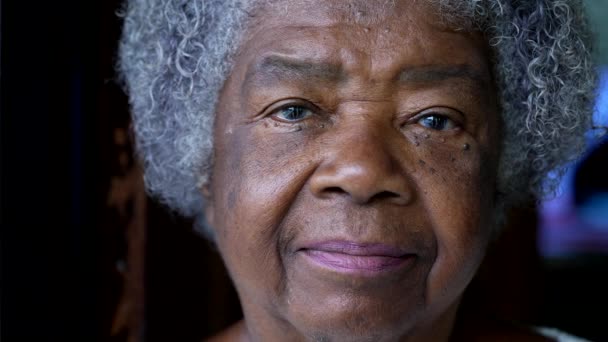 Senior Black Woman Portrait Face Close Staring Camera African 80S — Video