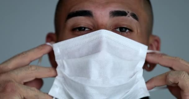 Hispanic Man Putting Face Mask Prevention Pandemic — Vídeo de Stock