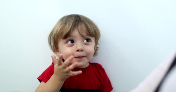 Baby Boy Sending Kiss Hand — Stok video