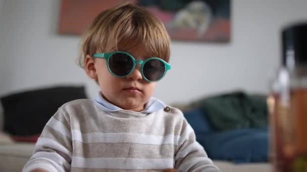 Cool Baby Toddler Wearing Sunglasses — Wideo stockowe