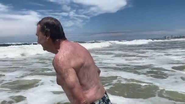 Senior Man Enjoying Beach Water Older Person Bathing — Stok video