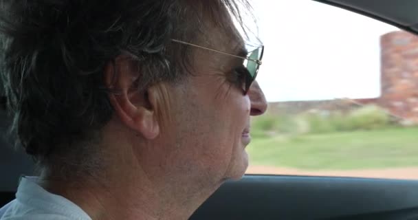 Profile Older Man Face Driving Road Landscape Passing – stockvideo
