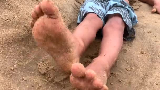 Child Moving Feet Feeling Happy Beach Infant Foot Toes Shore — Stock Video