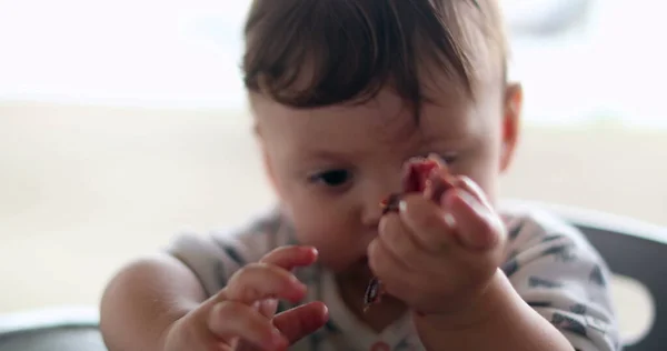 Baby Eating Broccoli Piece Meat —  Fotos de Stock