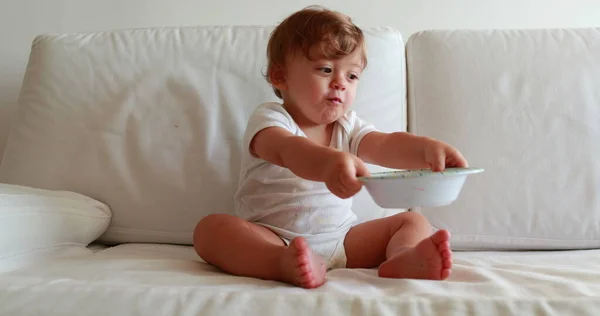 Adorable Baby Sitting Couch Sweet Cute Infant Toddler Eating Desert — 스톡 사진