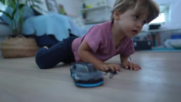 Enfant Levant Plancher Enfant Debout — Video