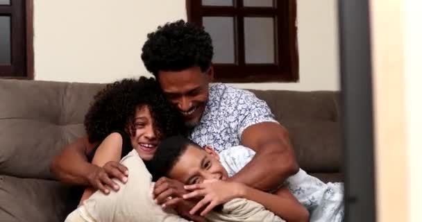 African Father Giving Love Affection Son Daughter Candid Home — Stock Video