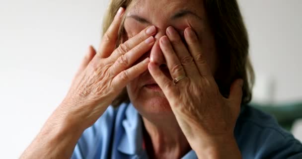 Exhausted Older Woman Rubbing Eyes Hands Tired Senior Later Rubs — Stock Video