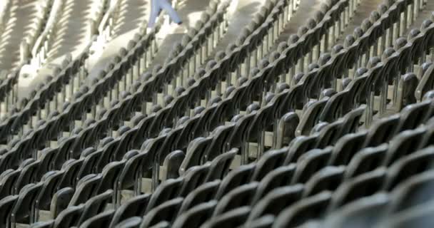 4K足球场一排排座位 — 图库视频影像