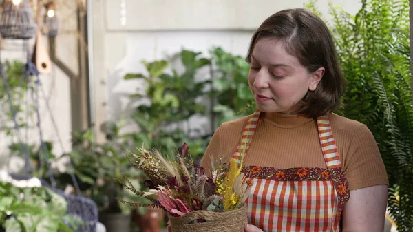 Happy Young Woman Holding Bouquet Flower Pot Showing Camera Beautiful — стоковое фото