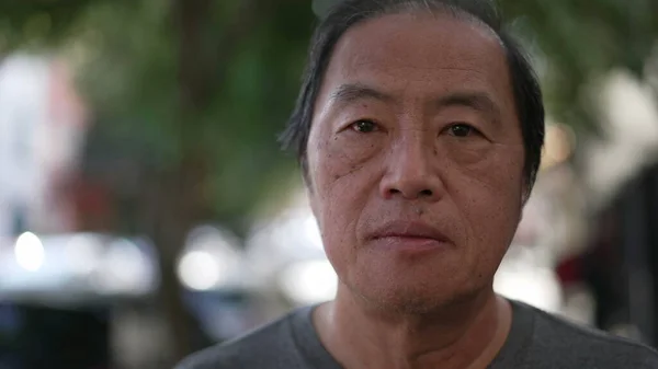 Portrait Asian American Older Man Looking Camera Closeup Face Middle — Fotografia de Stock