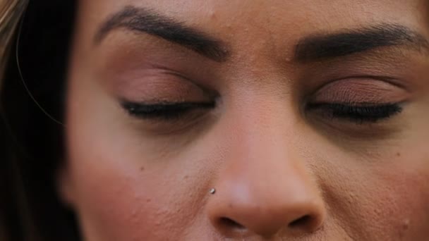 Brazilian Person Eyes Close Staring Camera Hispanic Girl Macro — Stock Video