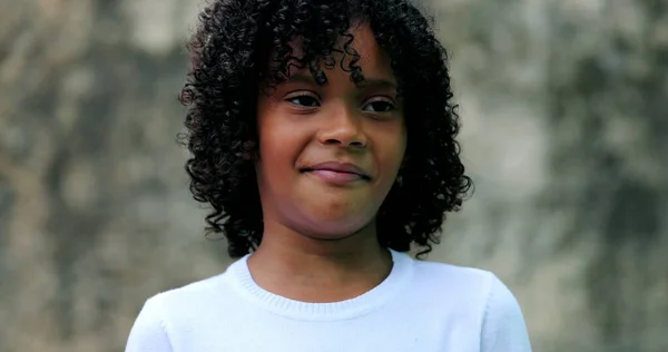 Sorriso Retrato Infantil Brasileiro Feliz Close Cara Pequena Criança — Fotografia de Stock