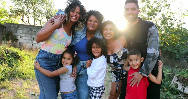 Latynoska Rodzina Razem Brazylijczycy Ameryki Południowej — Zdjęcie stockowe