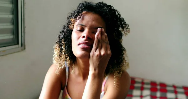 Tearful Brazilian Woman Crying Black Latina Girl Tears Sitting Bed — Stock Photo, Image