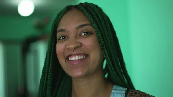 Portrait Millennial Black Latina Hispanic Girl 20S Smiling Young Woman — Stock Photo, Image