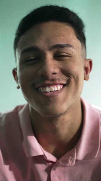One Confident Latin Hispanic Person Smiling Camera Vertical Video — Stock Photo, Image