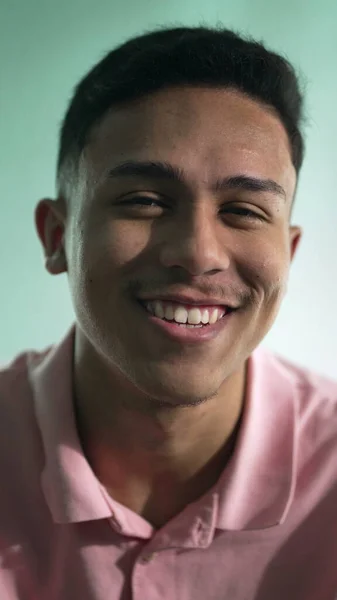 One Confident Latin Hispanic Person Smiling Camera Vertical Video — Stock Photo, Image