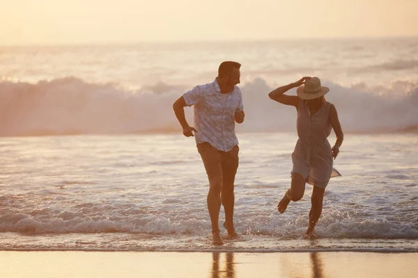 Vuoi correre o bagnarti? — Foto Stock