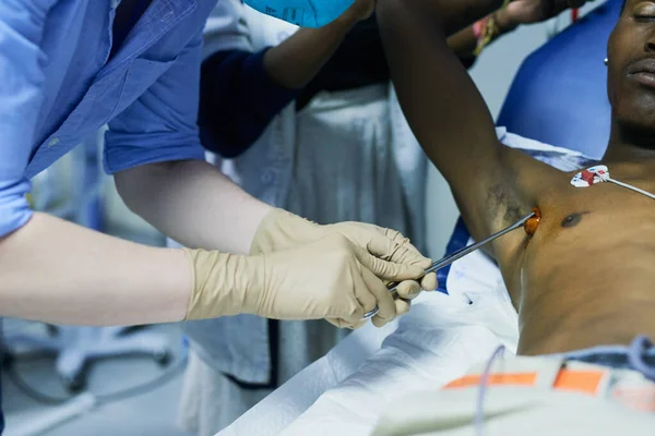 Reduzindo o risco de infecção com esterilização pré-operatória — Fotografia de Stock