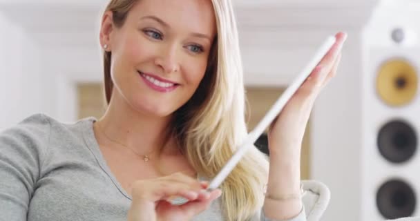 Miért nem használod őket a terhességedre is? — Stock videók