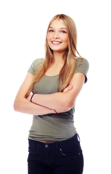 Sladký a přístupný. Nádherná dospívající dívka stojící se zkříženýma rukama. — Stock fotografie