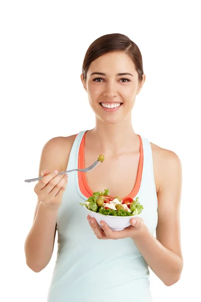 Kutudan az ye, topraktan çok ye. Beyaz arka planda salata yemeye hazır bir kadın.. — Stok fotoğraf