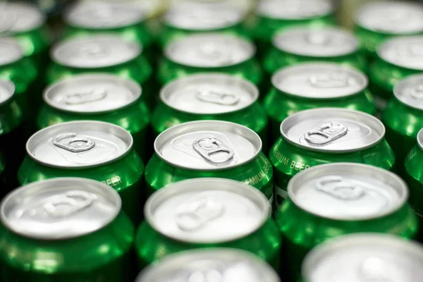 Refreshment up for grabs. Shot of a group of tin cans. — Stock Photo, Image