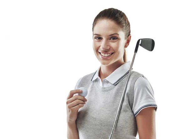 ¿Quién quiere jugar al golf? Estudio de un joven golfista sosteniendo una pelota de golf y un palo de hierro aislados en blanco. —  Fotos de Stock