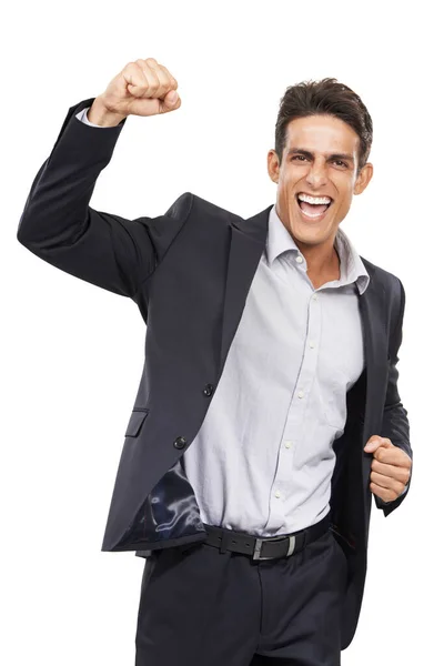 Επιτυχία στον επιχειρηματικό κόσμο. Πορτραίτο ενός όμορφου νεαρού με το χέρι σηκωμένο θριαμβευτικά. — Φωτογραφία Αρχείου