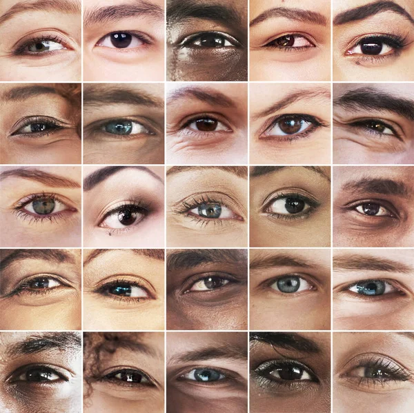 Os olhos vêem tudo. Imagem composta de uma variedade de olhos dos povos. — Fotografia de Stock