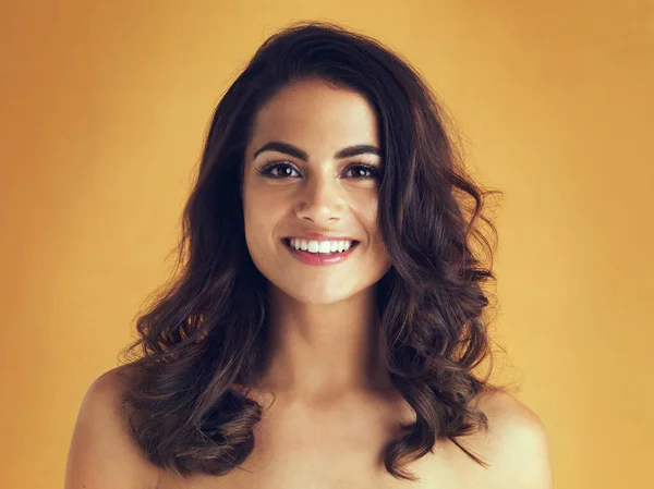 Count her among the most beautiful women. Cropped shot of a beautiful young woman posing in the studio. — 스톡 사진