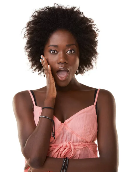 Ezt nem hiszem el. Vágott portré egy fiatal afro-amerikai nőről, aki döbbenten néz ki.. — Stock Fotó
